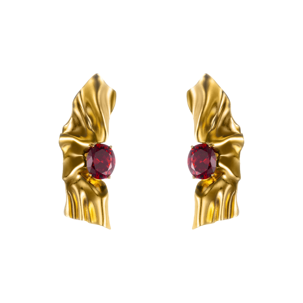Gold-plated Victoria earrings in 925 sterling silver with deep red cubic zirconia garnet stones